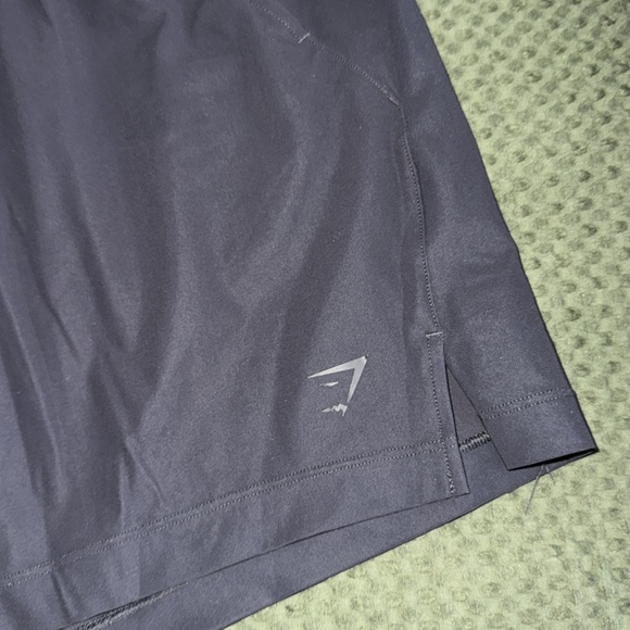 Gymshark studio short - Picture 2 of 3